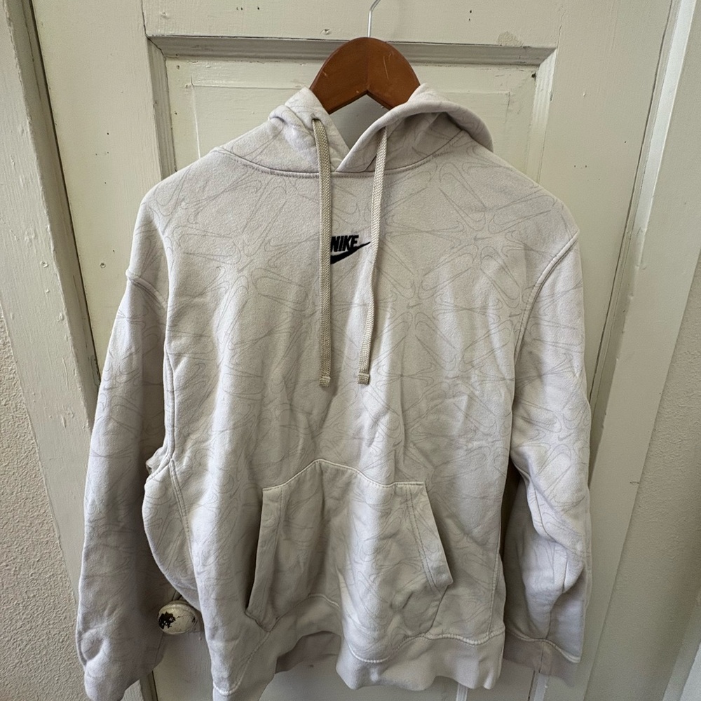 Nike White/Light Gray Patterned Pullover Hoodie
